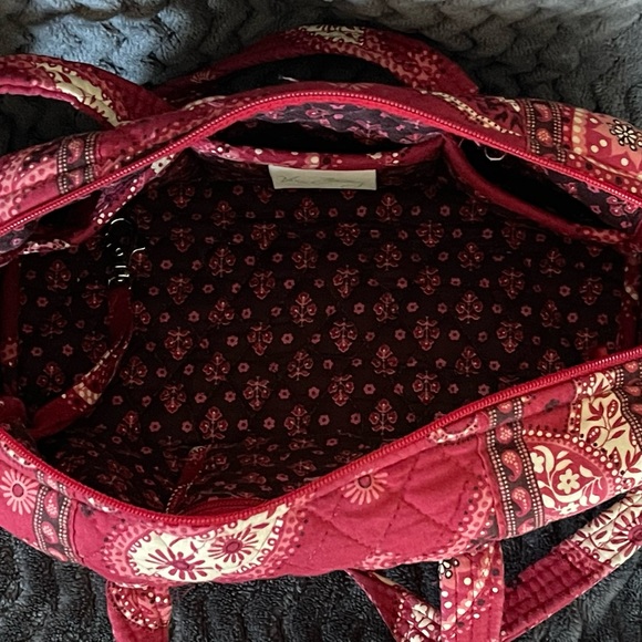 Vera Bradley - Picture 11 of 11